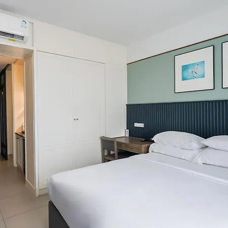 Marina House Muaythai Ta-Iad Phuket Chalong Exterior photo