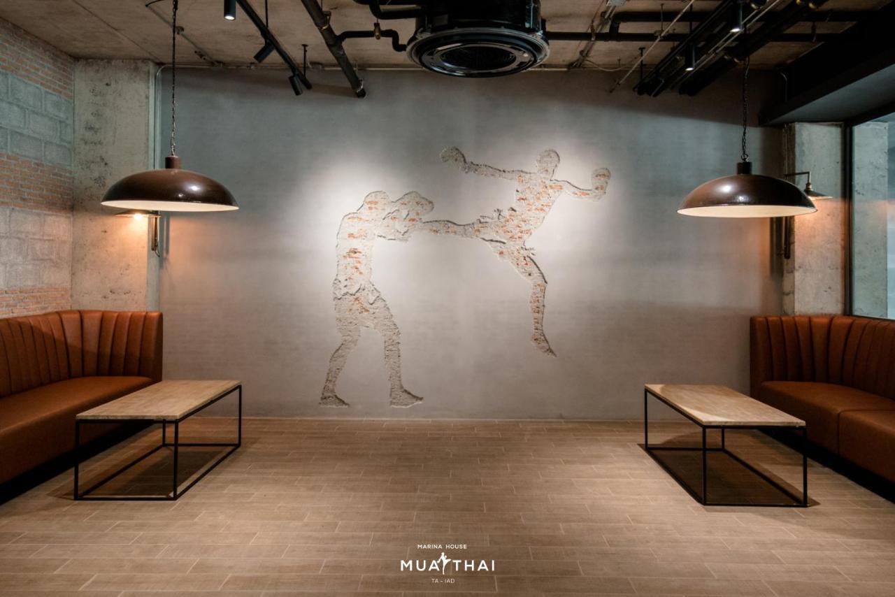 酒店 Marina House Muaythai Ta-iad Phuket 查龙