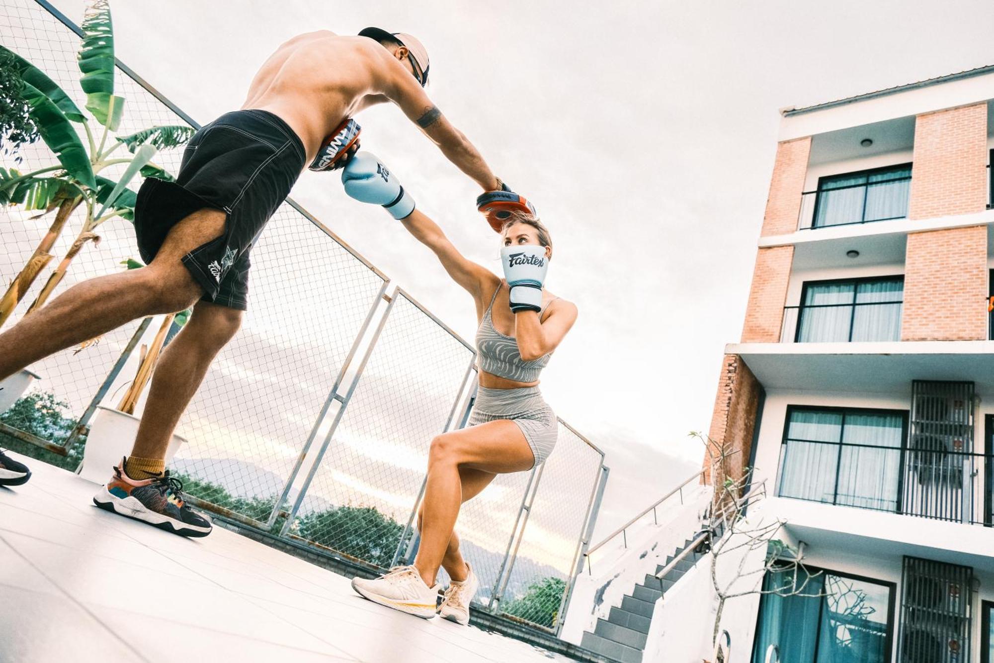 Marina House Muaythai Ta-iad Phuket 酒店 查龙